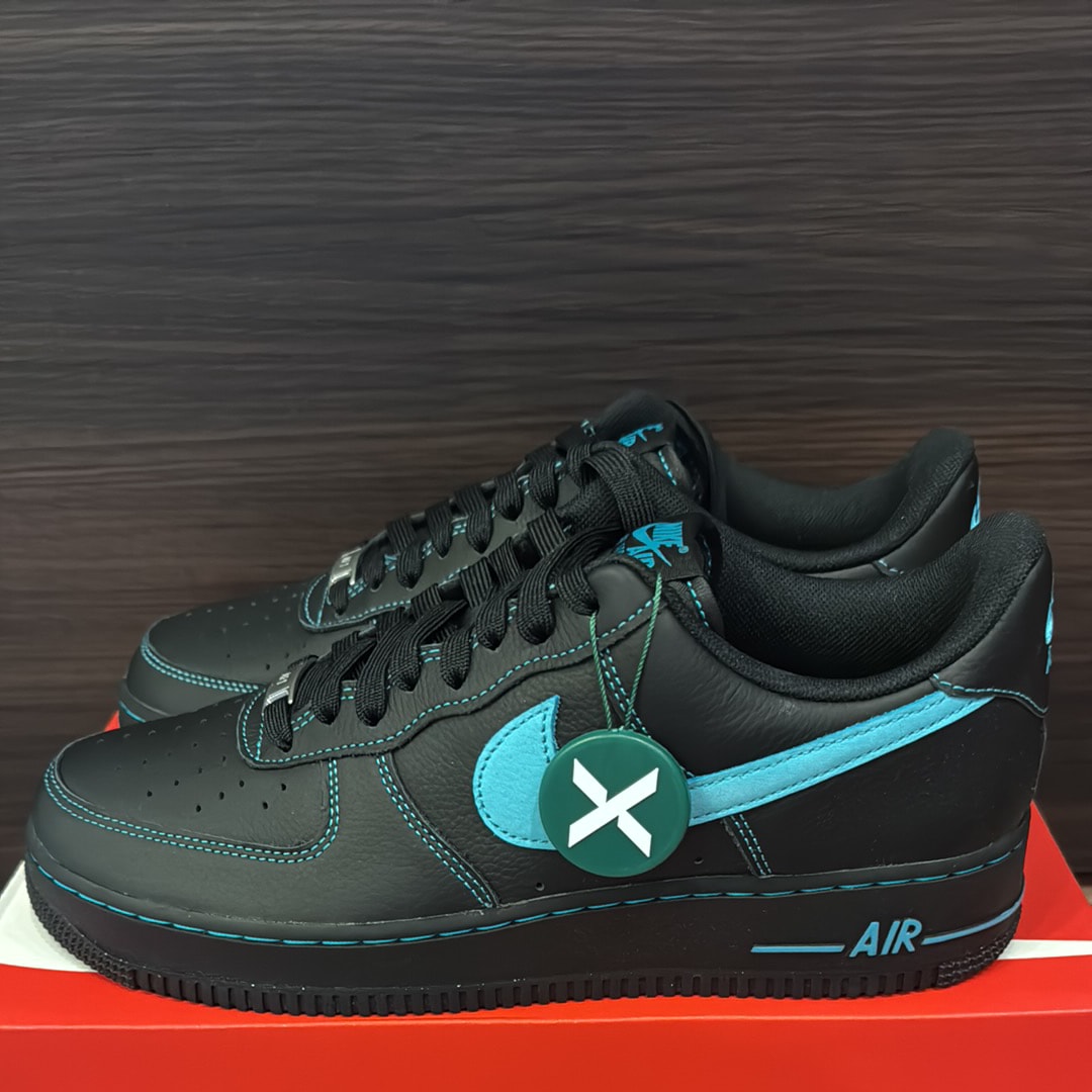 Nike Air Force 1 Low "Black Tiffany"