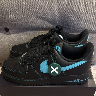 Nike Air Force 1 Low "Black Tiffany"