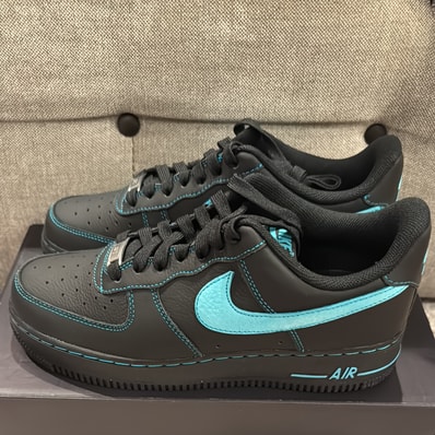 Nike Air Force 1 Low "Black Tiffany"