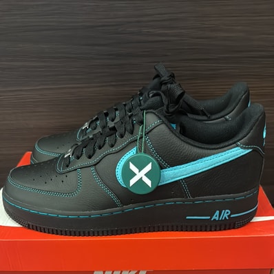 Nike Air Force 1 Low "Black Tiffany"