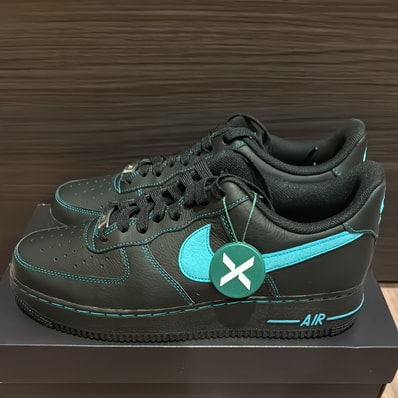 Nike Air Force 1 Low "Black Tiffany"
