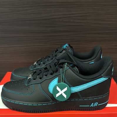 Nike Air Force 1 Low "Black Tiffany"