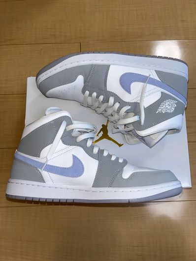 Nike Women's Air Jordan 1 Mid "Wolf Grey"