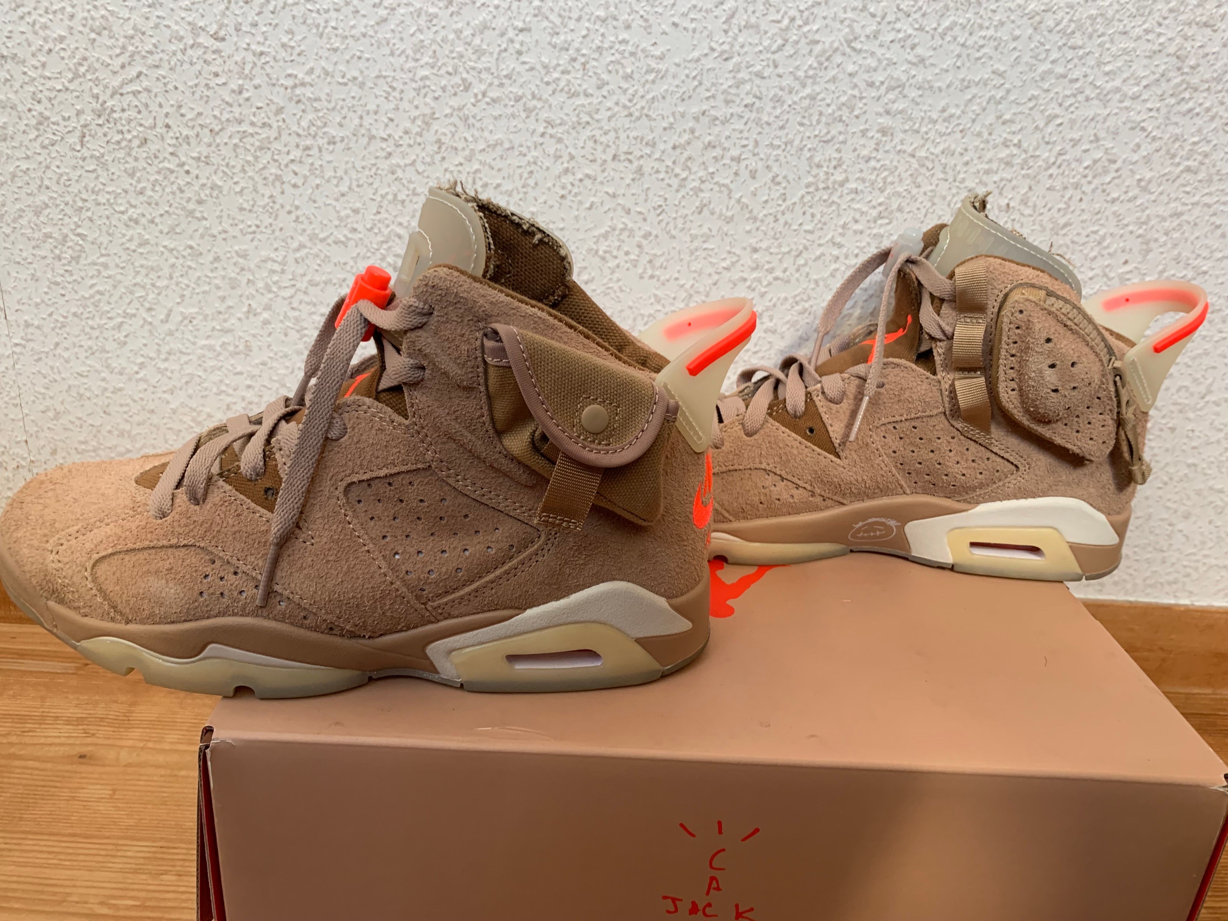 Travis Scott × Nike Air Jordan 6 "British Khaki"