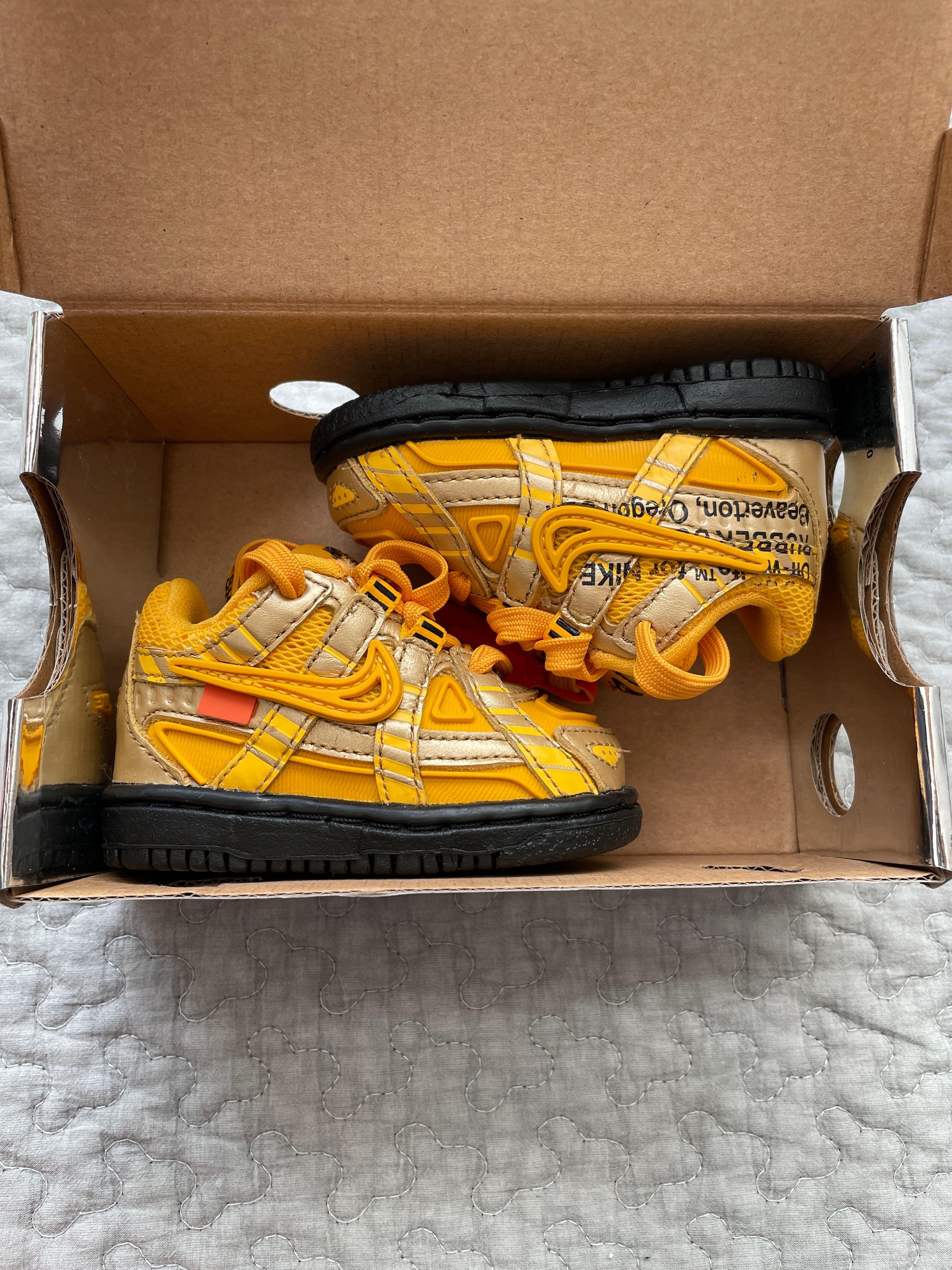 Off-White × Nike TD Air Rubber Dunk "University Gold"