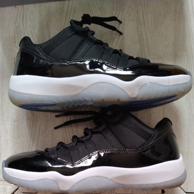 Nike Air Jordan 11 Retro Low "Black and Varsity Royal/Space Jam"