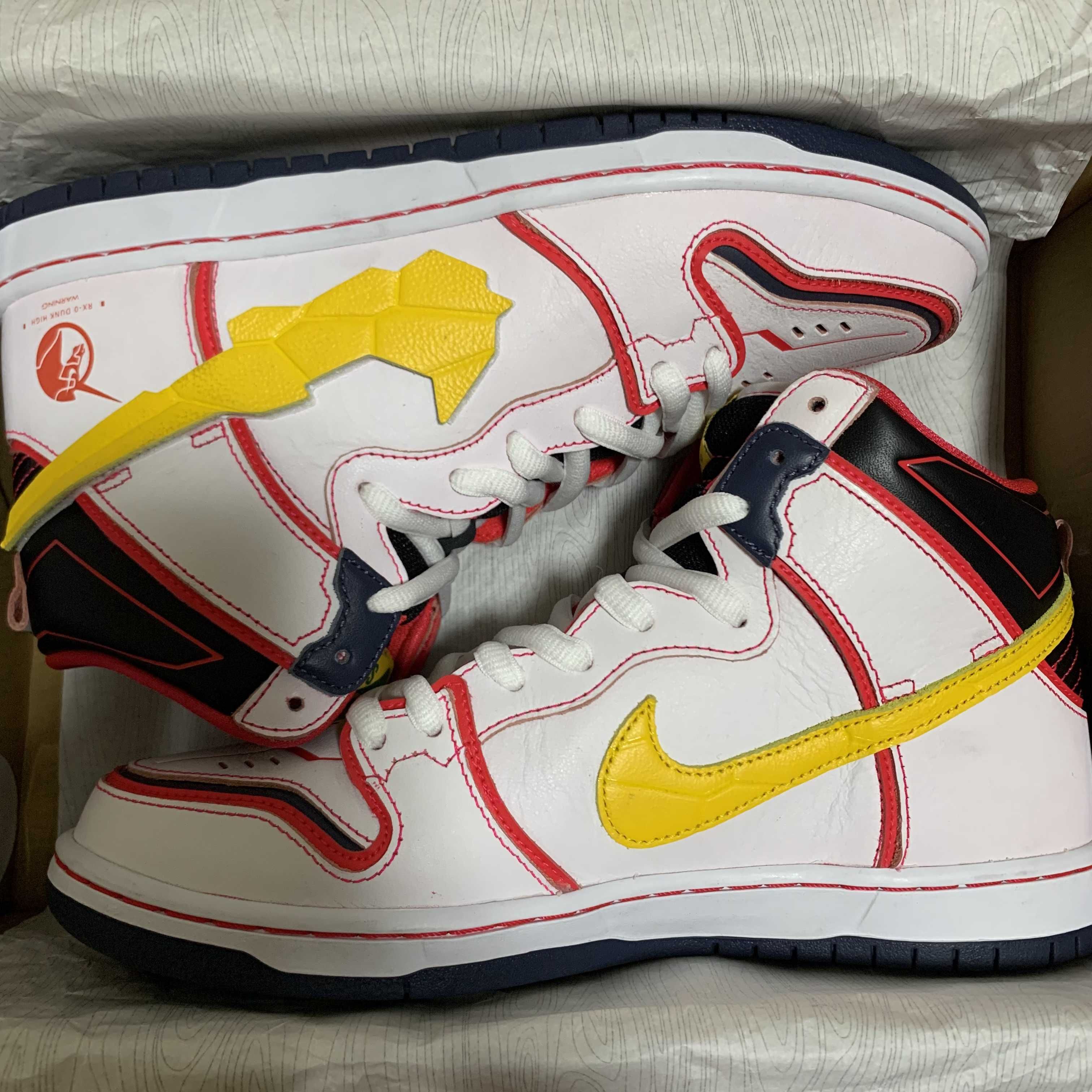 Gundam Unicorn × Nike SB Dunk High PRO QS "UNICORN"