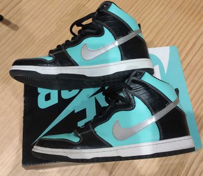 Diamond Supply × Nike SB Dunk High "Tiffany"
