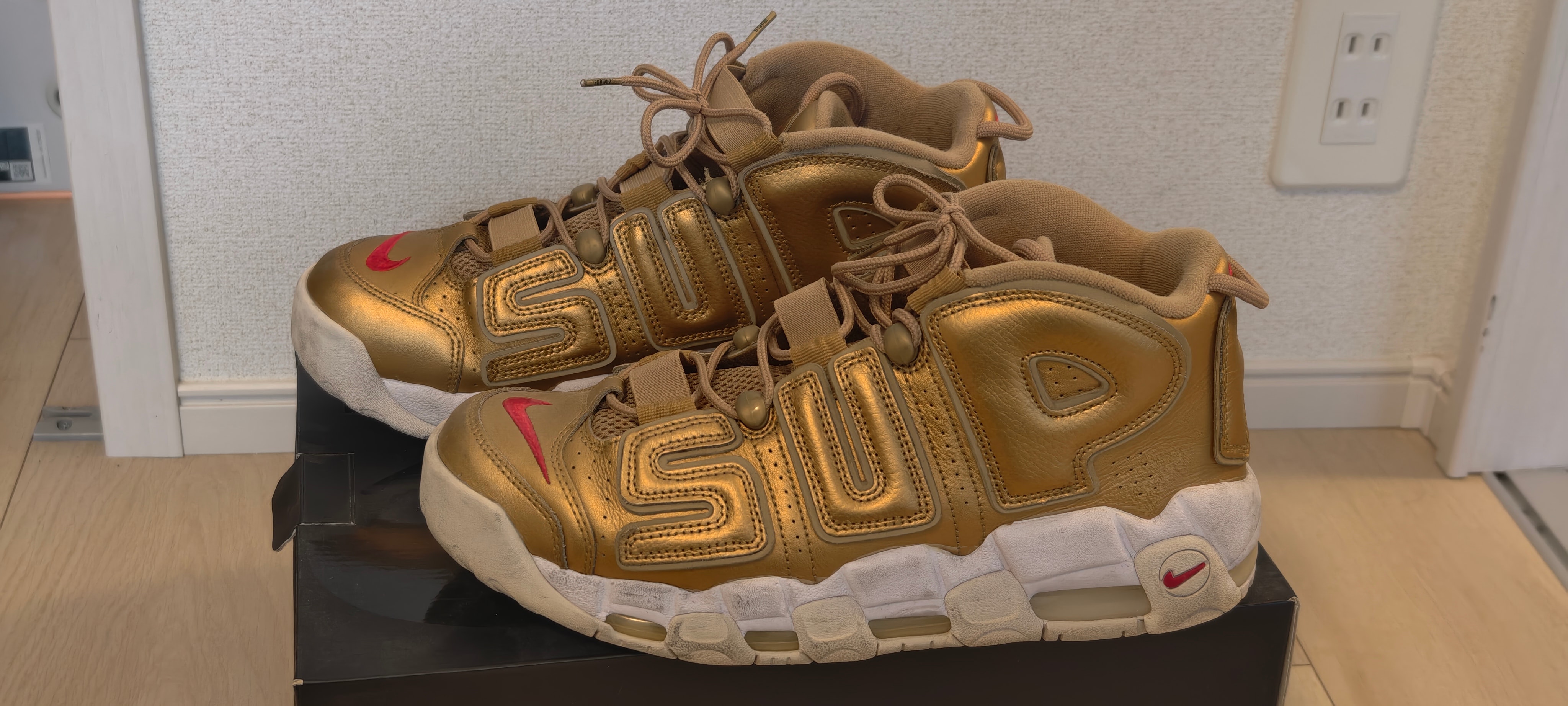 Supreme × Nike Air More Uptempo "Metallic Gold"