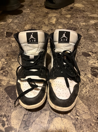 Nike Women's Air Jordan 1 Mid "Black/White"