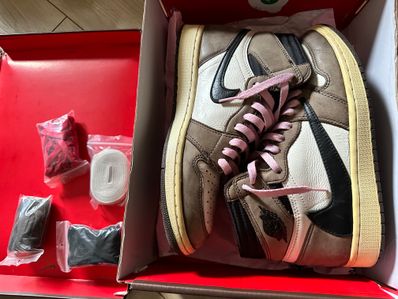 Travis Scott × Nike Air Jordan 1 Retro High OG TS SP "Sail/Dark Mocha"