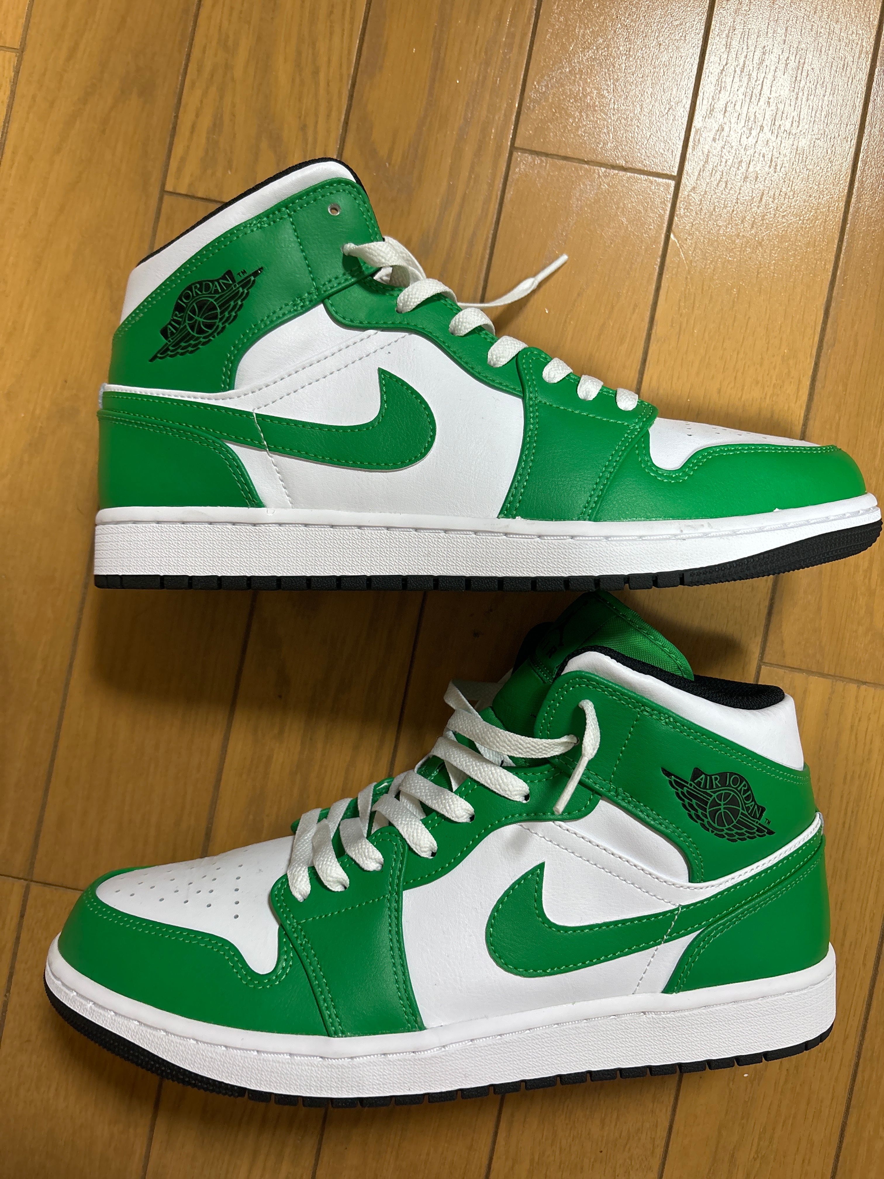 Nike Air Jordan 1 Mid "Lucky Green"