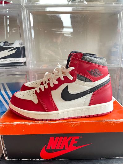 Nike Air Jordan 1 High OG "Lost & Found/Chicago"