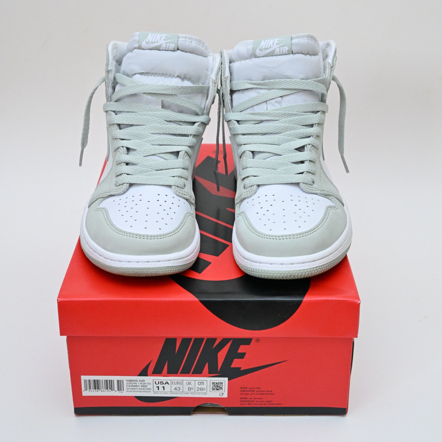 Nike Women's Air Jordan 1 High OG "Seafoam"