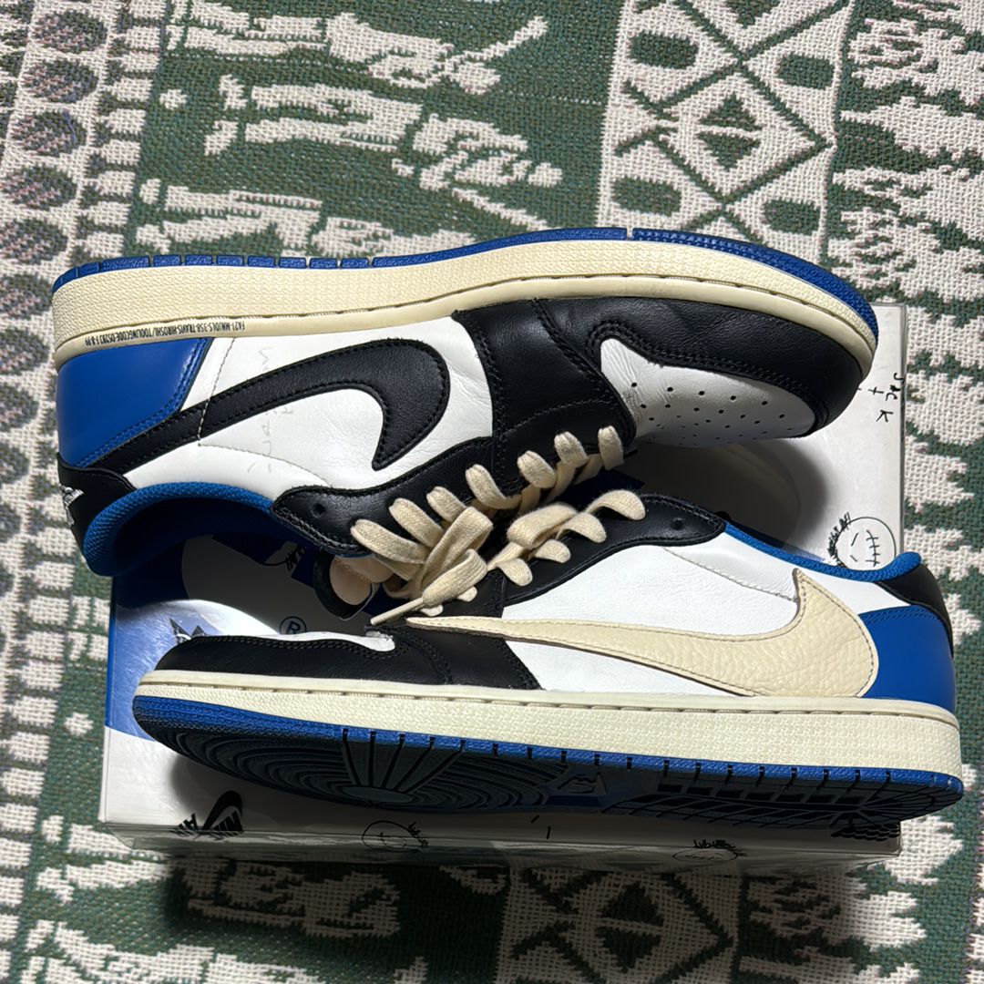 Travis Scott × fragment design × Nike Air Jordan 1 Low OG SP "Military Blue"