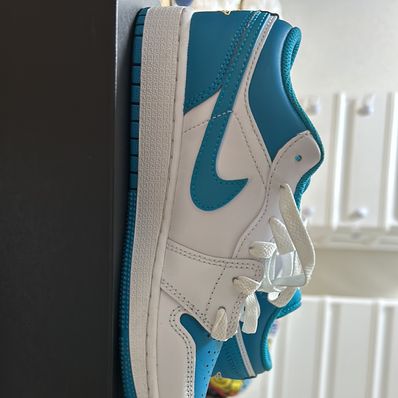 Nike Air Jordan 1 Low "Aquatone"