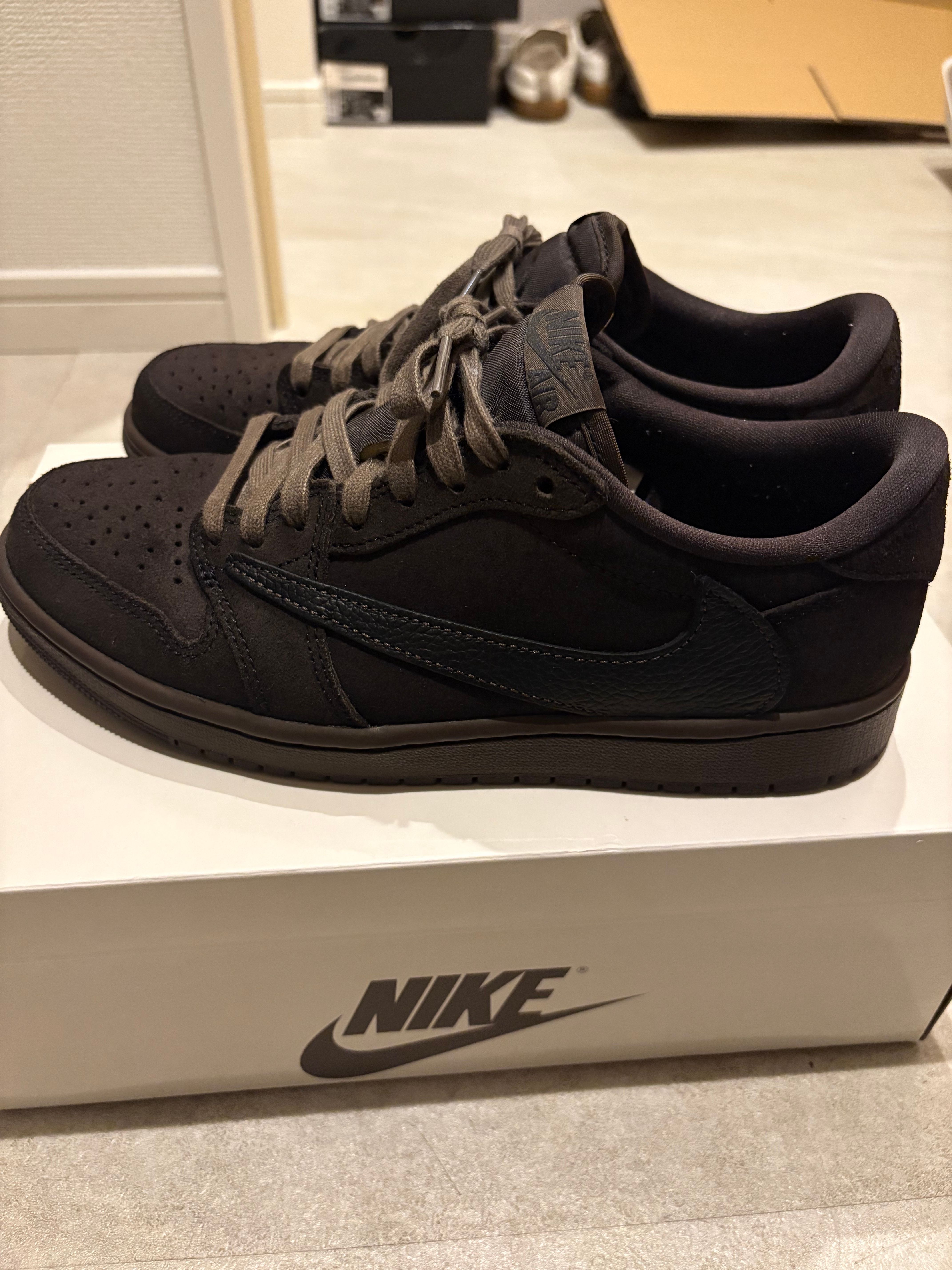 Travis Scott × Nike Air Jordan 1 Low OG SP "Velvet Brown and Dark Mocha"