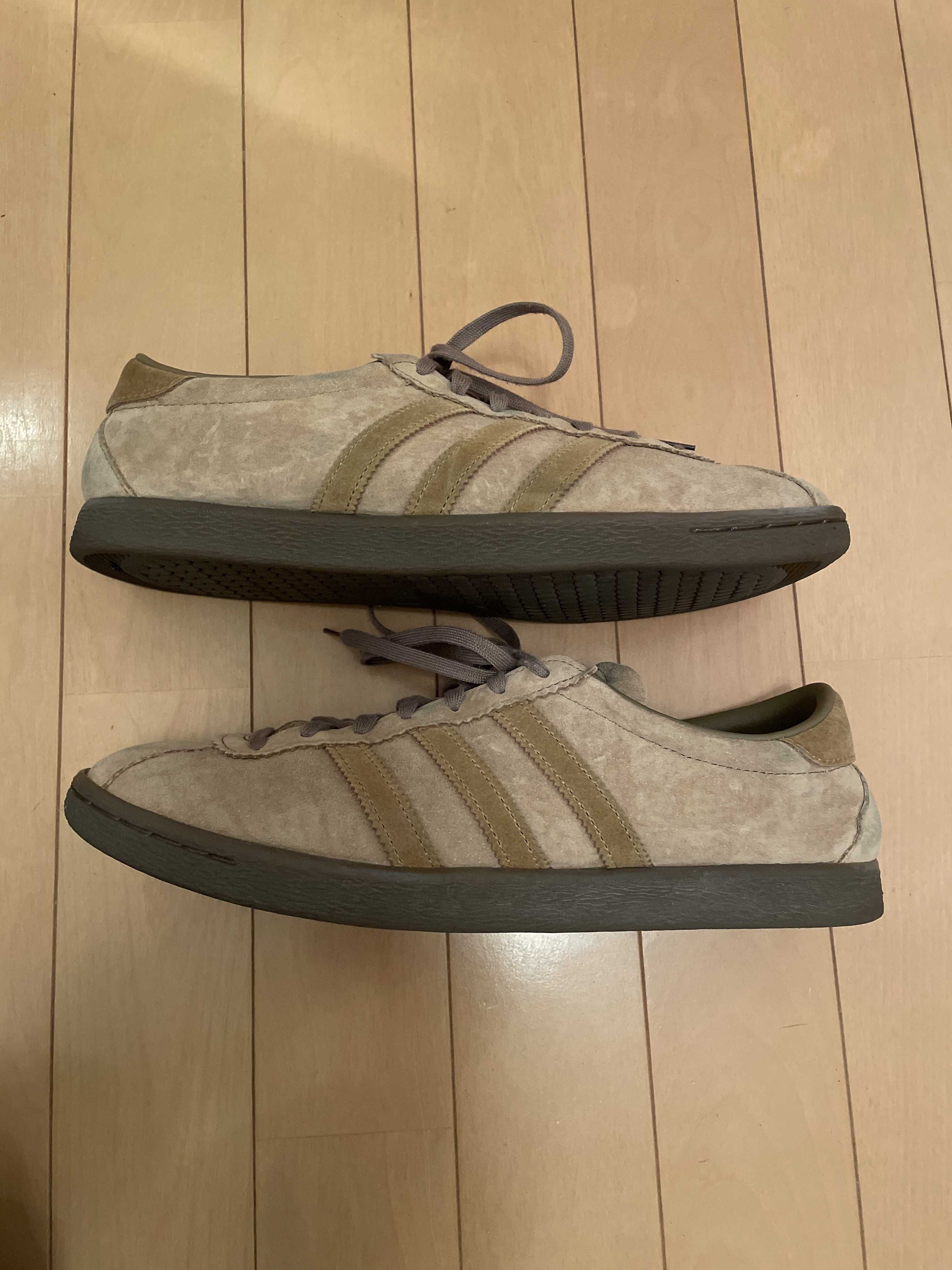 adidas Tobacco "Pantone/Mesa/Gum"