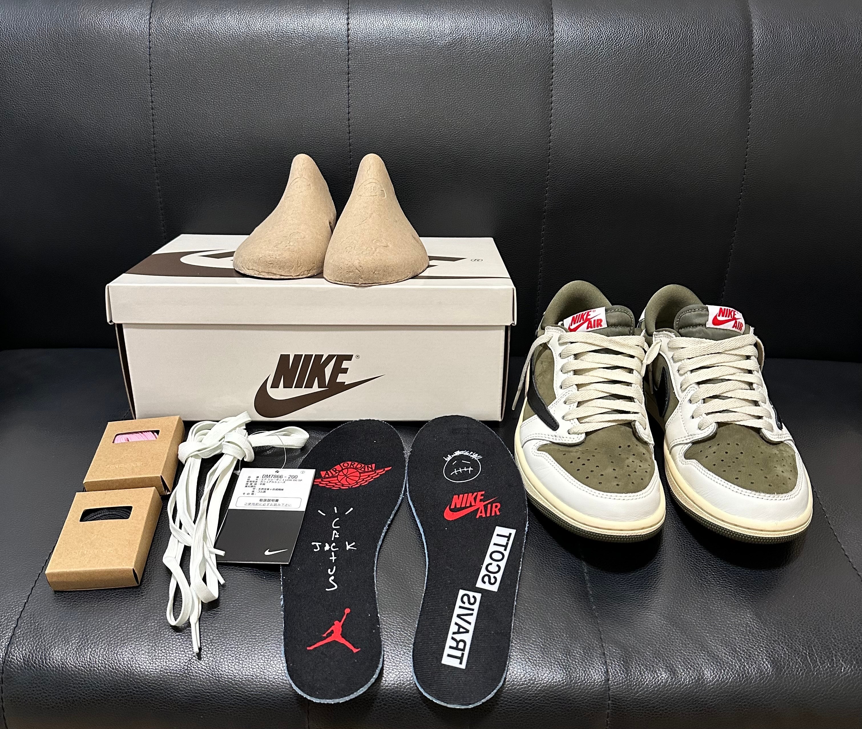 Travis Scott × Nike Air Jordan 1 Low OG SP "Reverse Olive"