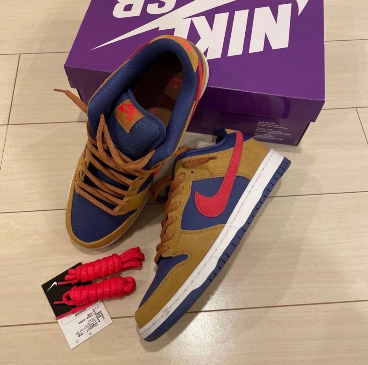 ナイキ SB ダンク ロー プロ "ウィート アンド パープル"