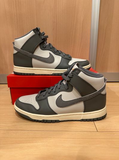 Nike Dunk High Retro SE Vintage "Light Bone and Tumbled Grey"