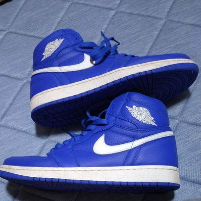 NIKE AIR JORDAN 1 RETRO HIGH "HYPER ROYAL"