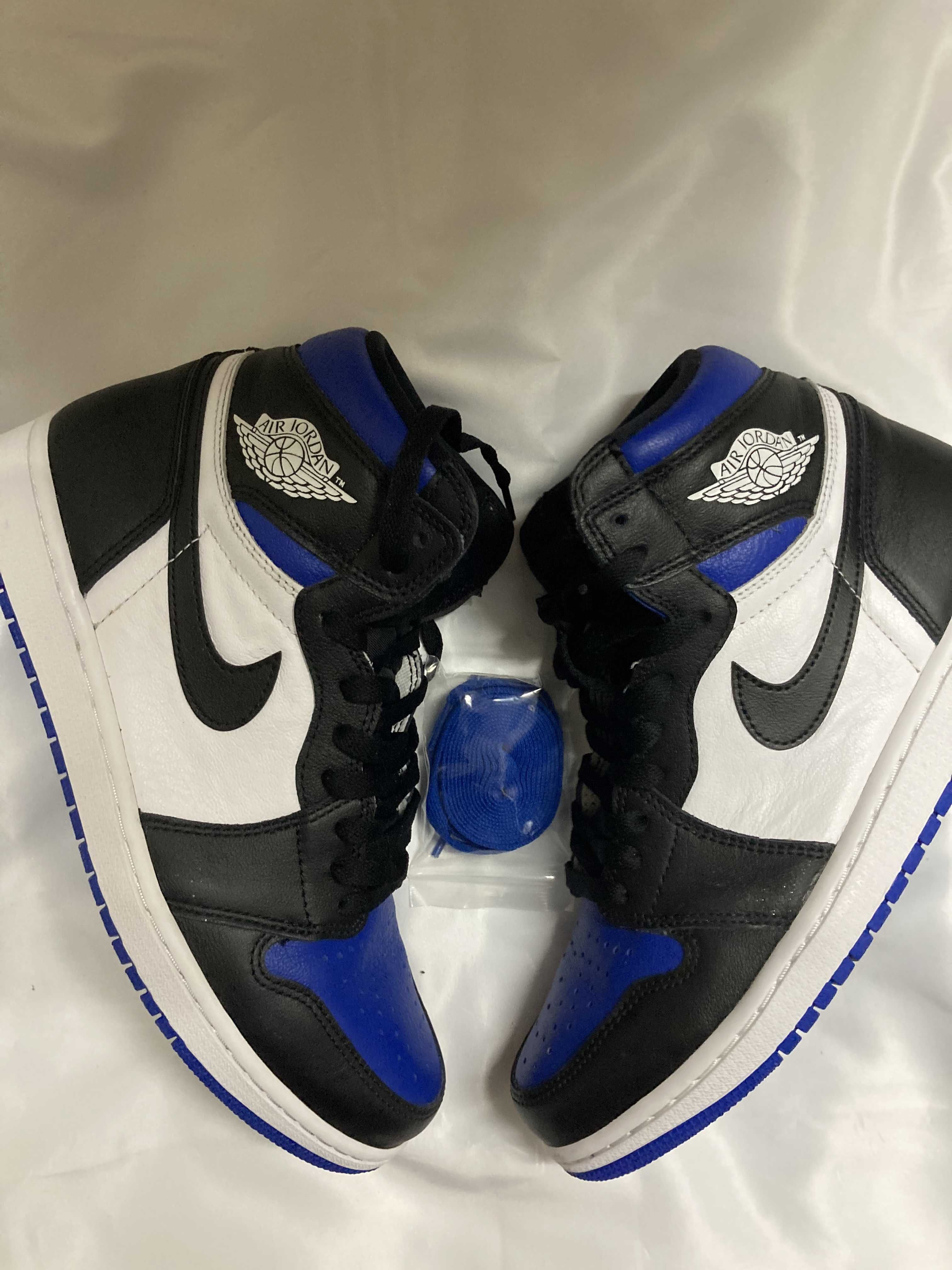 Nike Air Jordan 1 Retro High OG "Royal Toe"(2020)