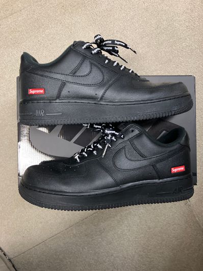 Supreme × Nike Air Force 1 Low "Black"