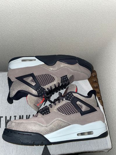 Nike Air Jordan 4 "Taupe Haze"