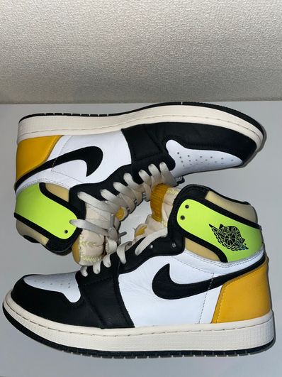 Nike Air Jordan 1 High OG "Volt Gold"