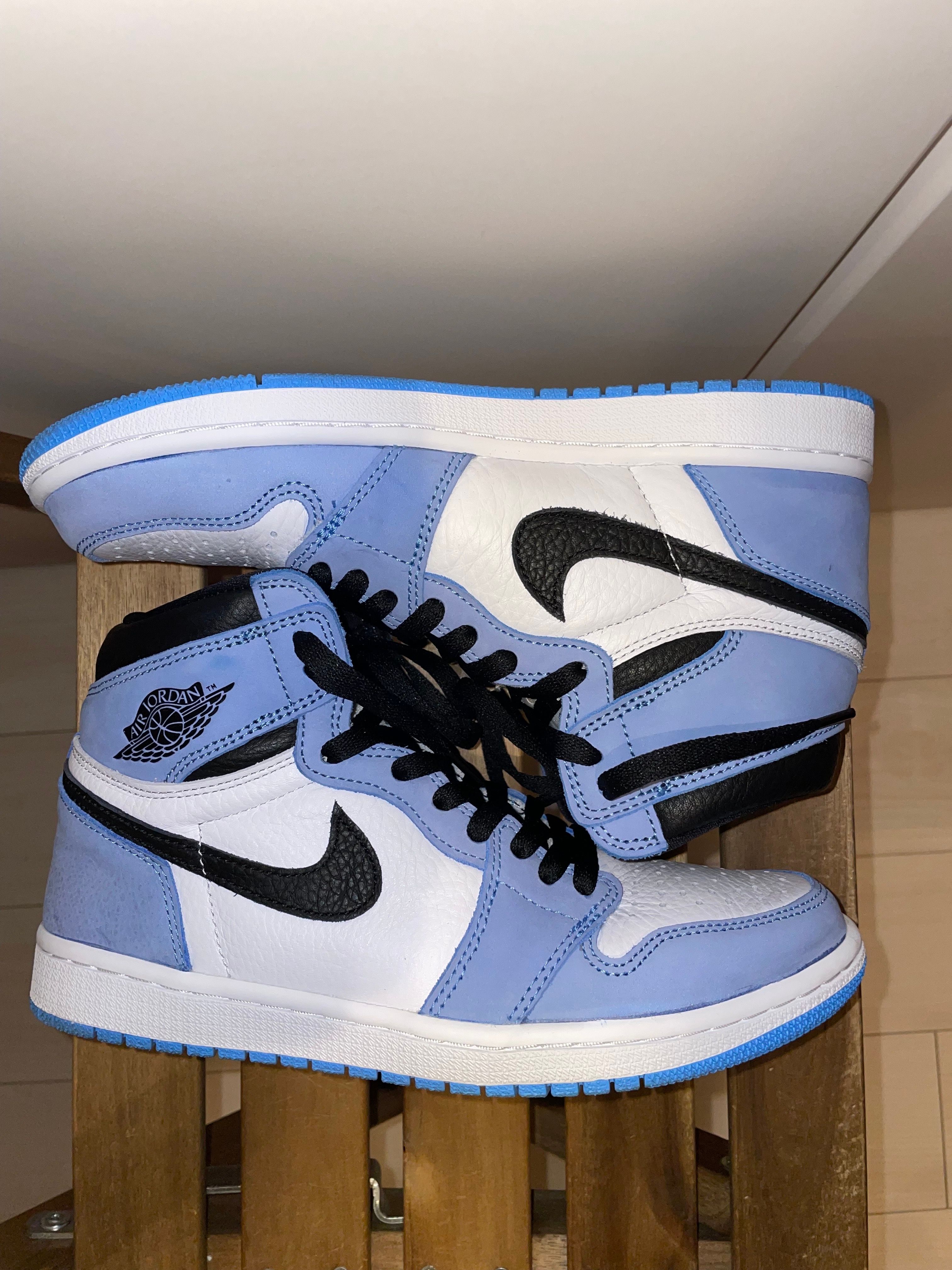 Nike Air Jordan 1 High OG "University Blue"