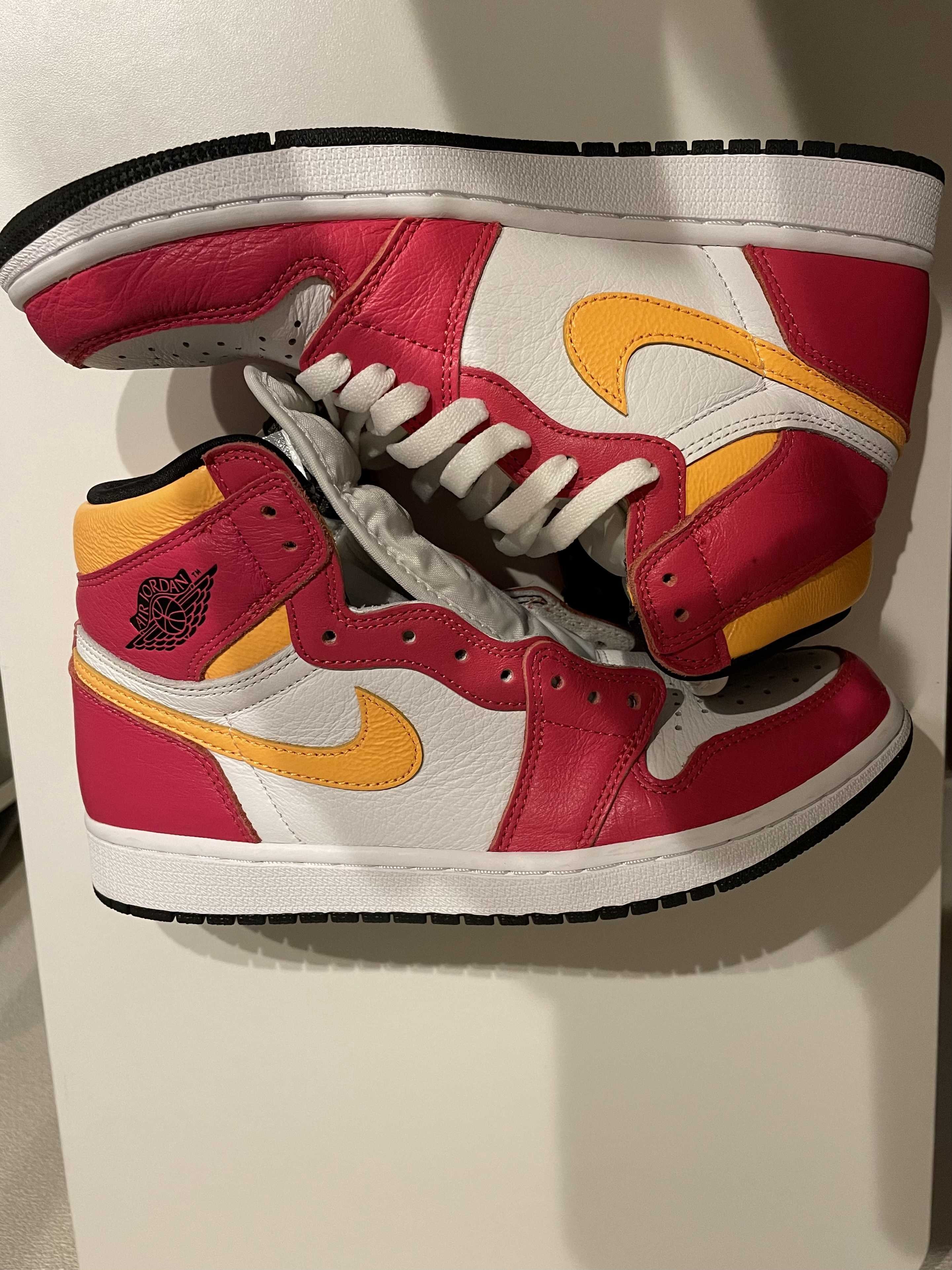 Nike Air Jordan 1 High OG "Light Fusion Red"