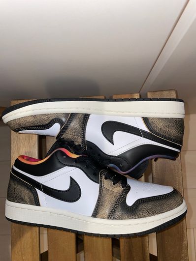 Nike Air Jordan 1 Low "Wear Away"