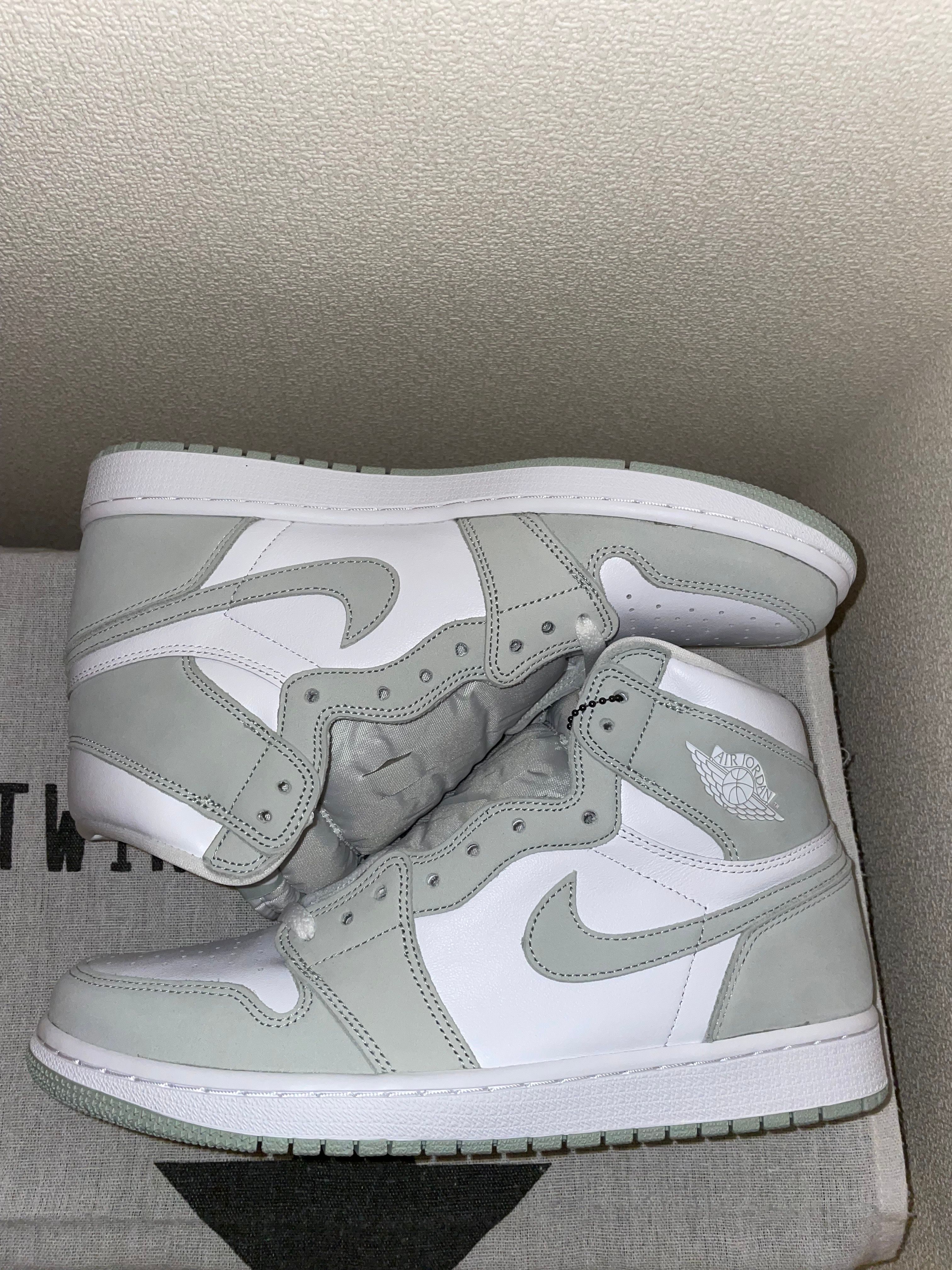 Nike Women's Air Jordan 1 High OG "Seafoam"