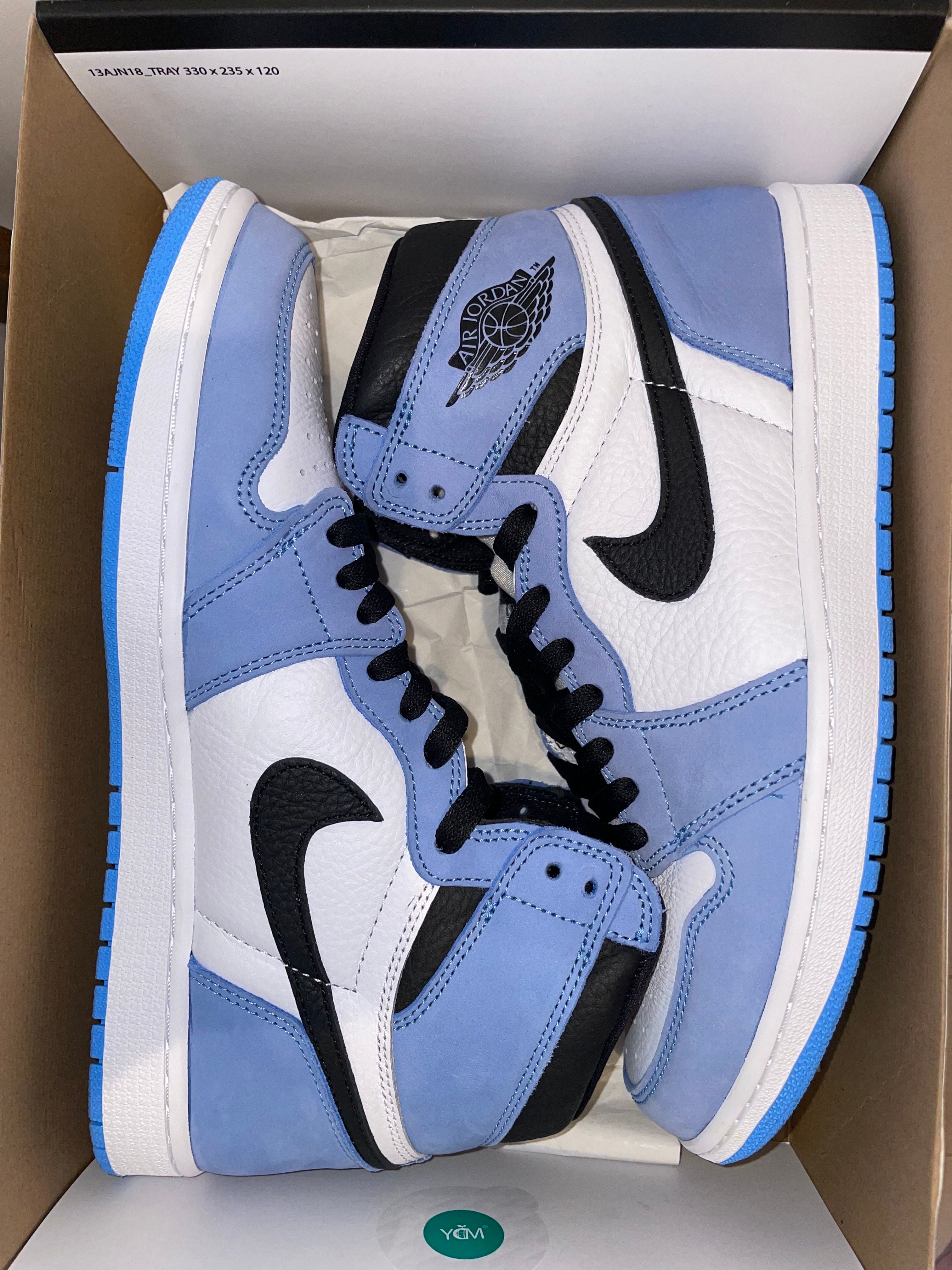 Nike Air Jordan 1 High OG "University Blue"