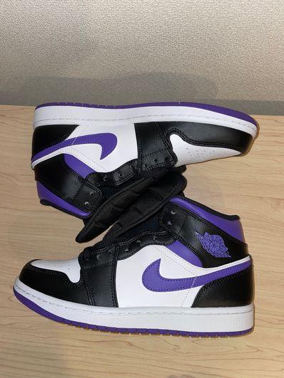Nike Air Jordan 1 Mid "Black/Court Purple"