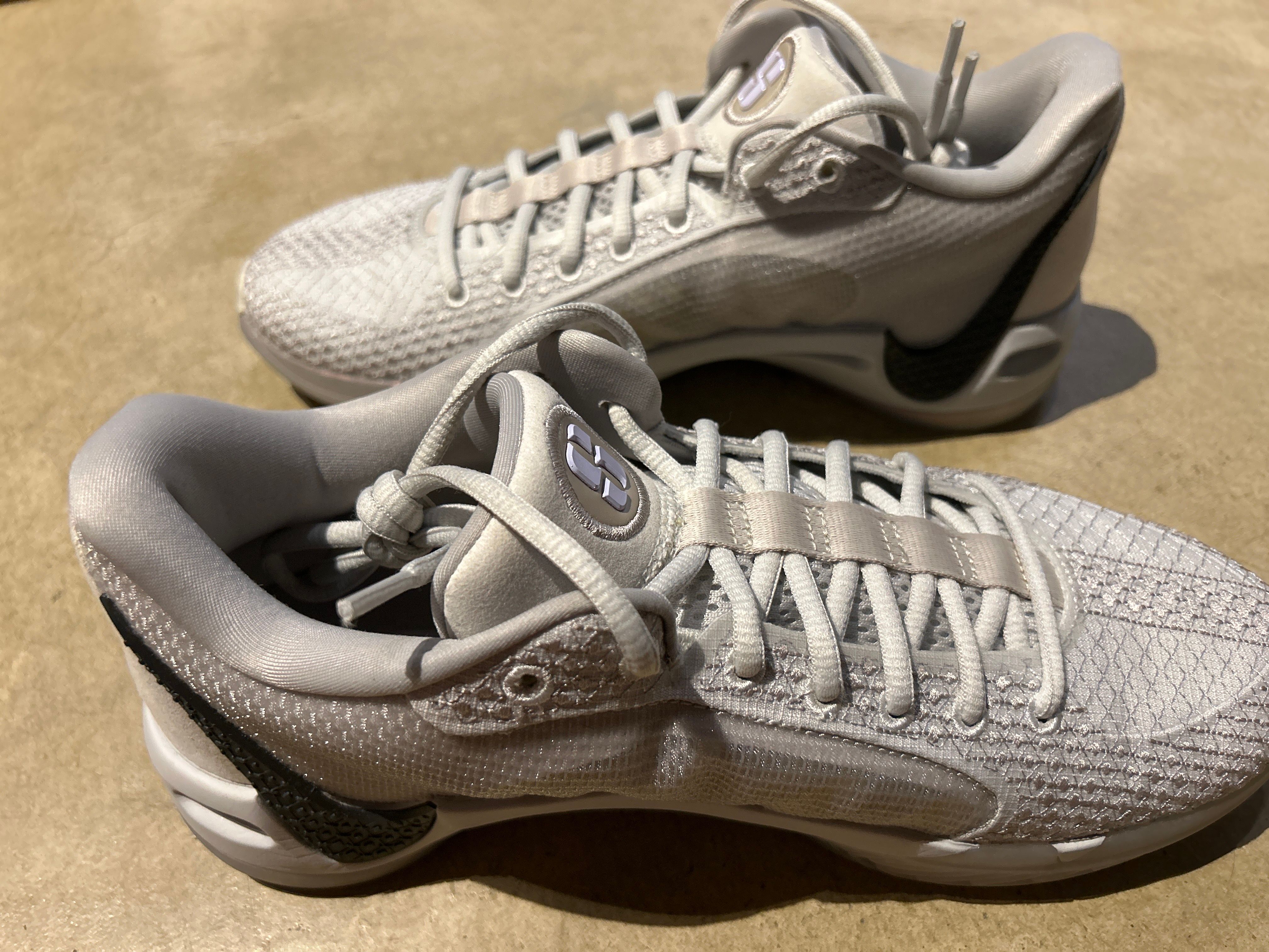 Nike Women's Sabrina 1 