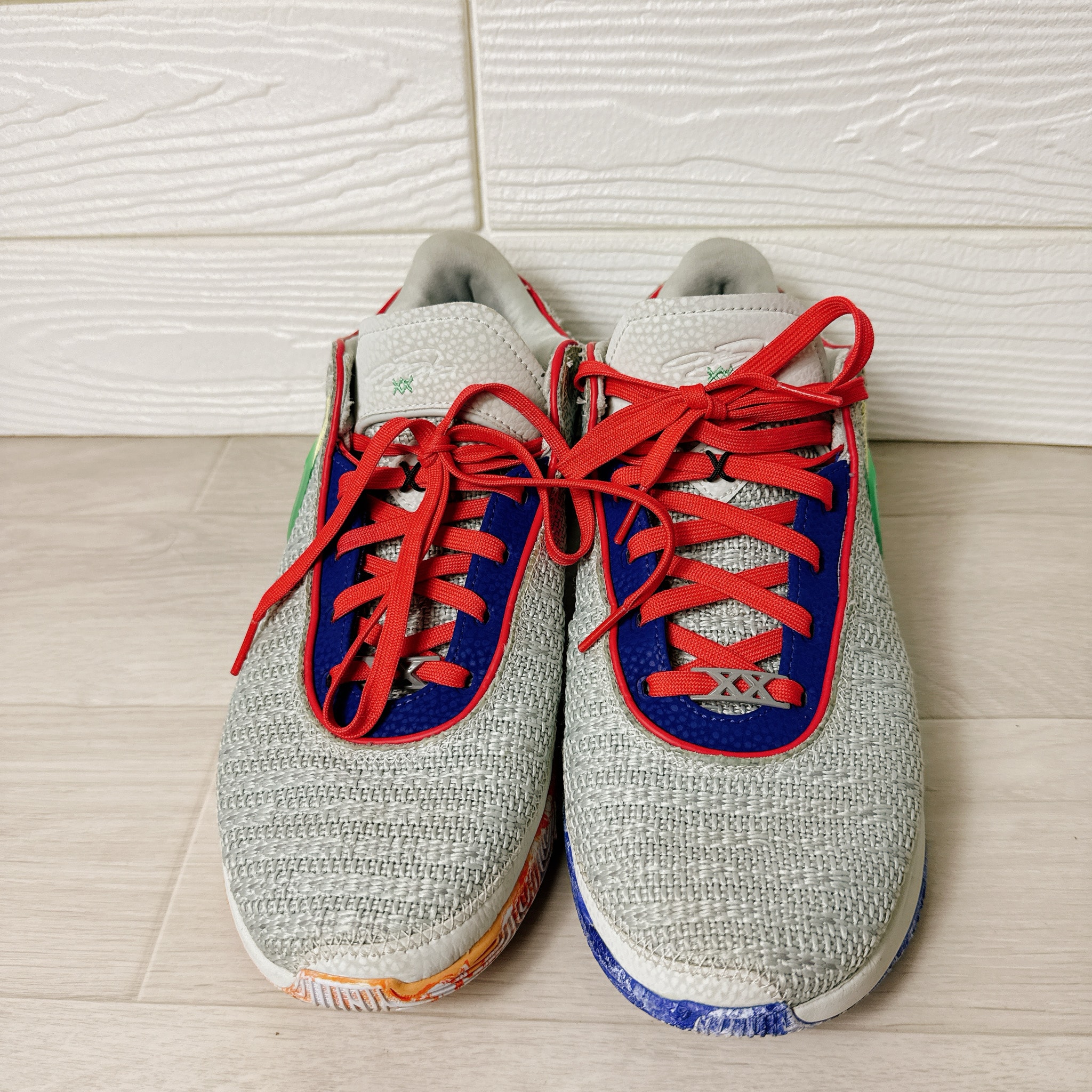 Nike LeBron 20 "Nike Lifer"