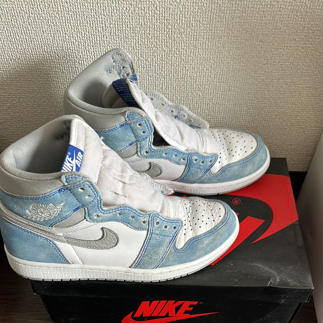 Nike Air Jordan 1 High OG "Hyper Royal"