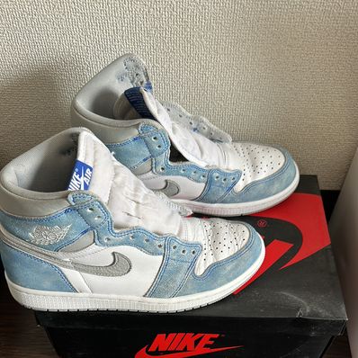 Nike Air Jordan 1 High OG "Hyper Royal"