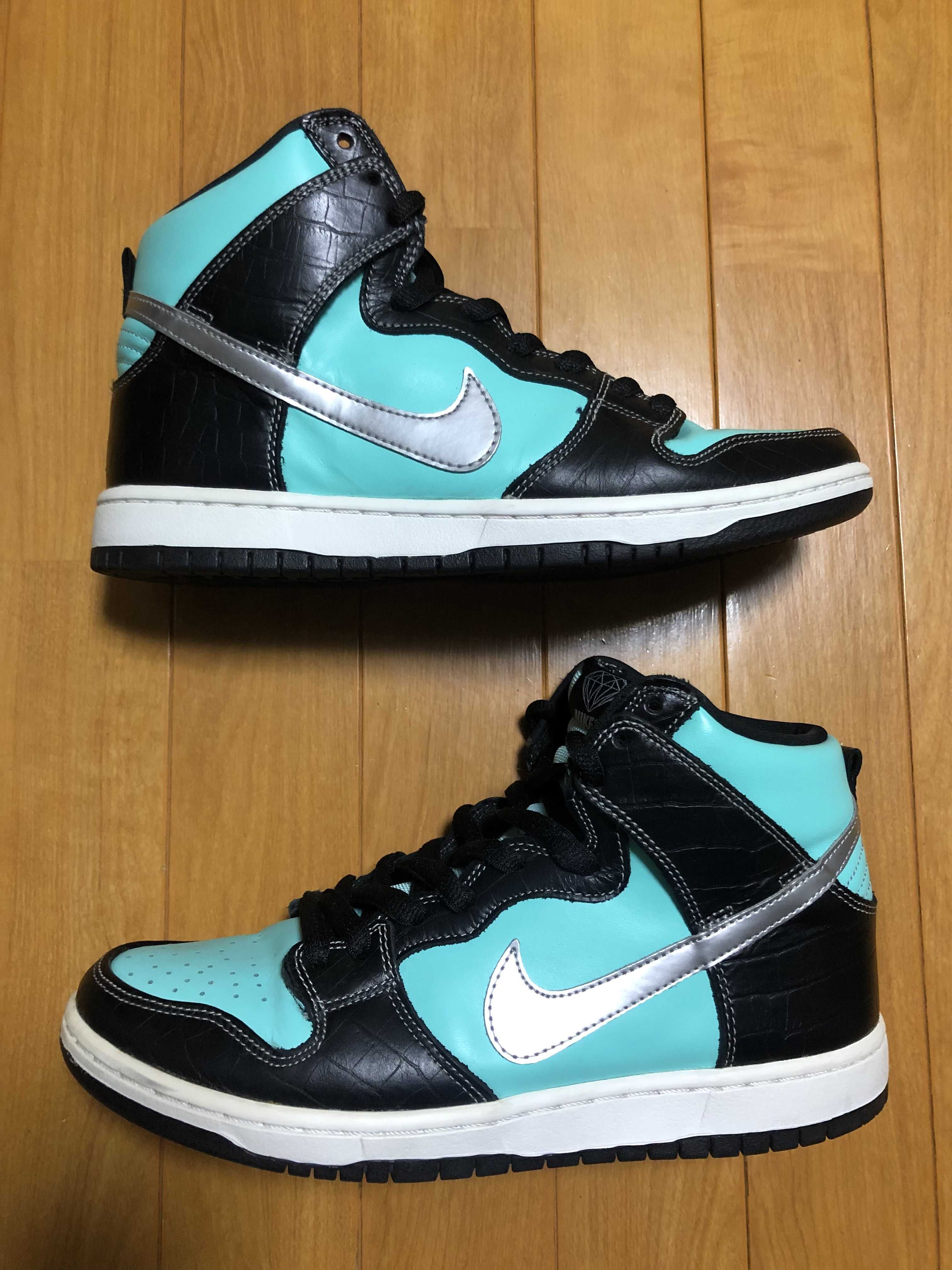 Diamond Supply × Nike SB Dunk High "Tiffany"