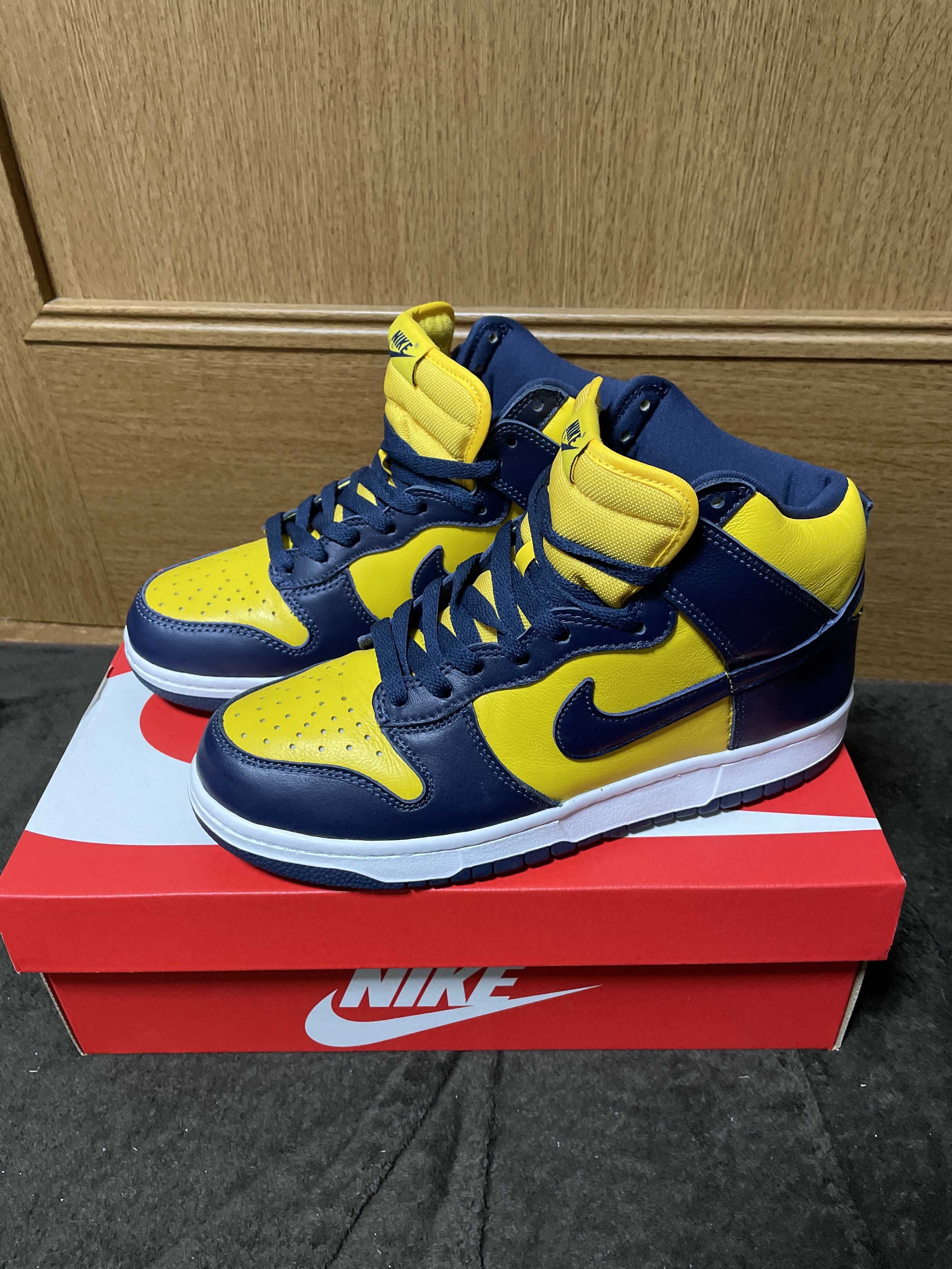 Nike Dunk High "Michigan"