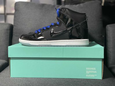 Nike SB Dunk High "Space Jam"