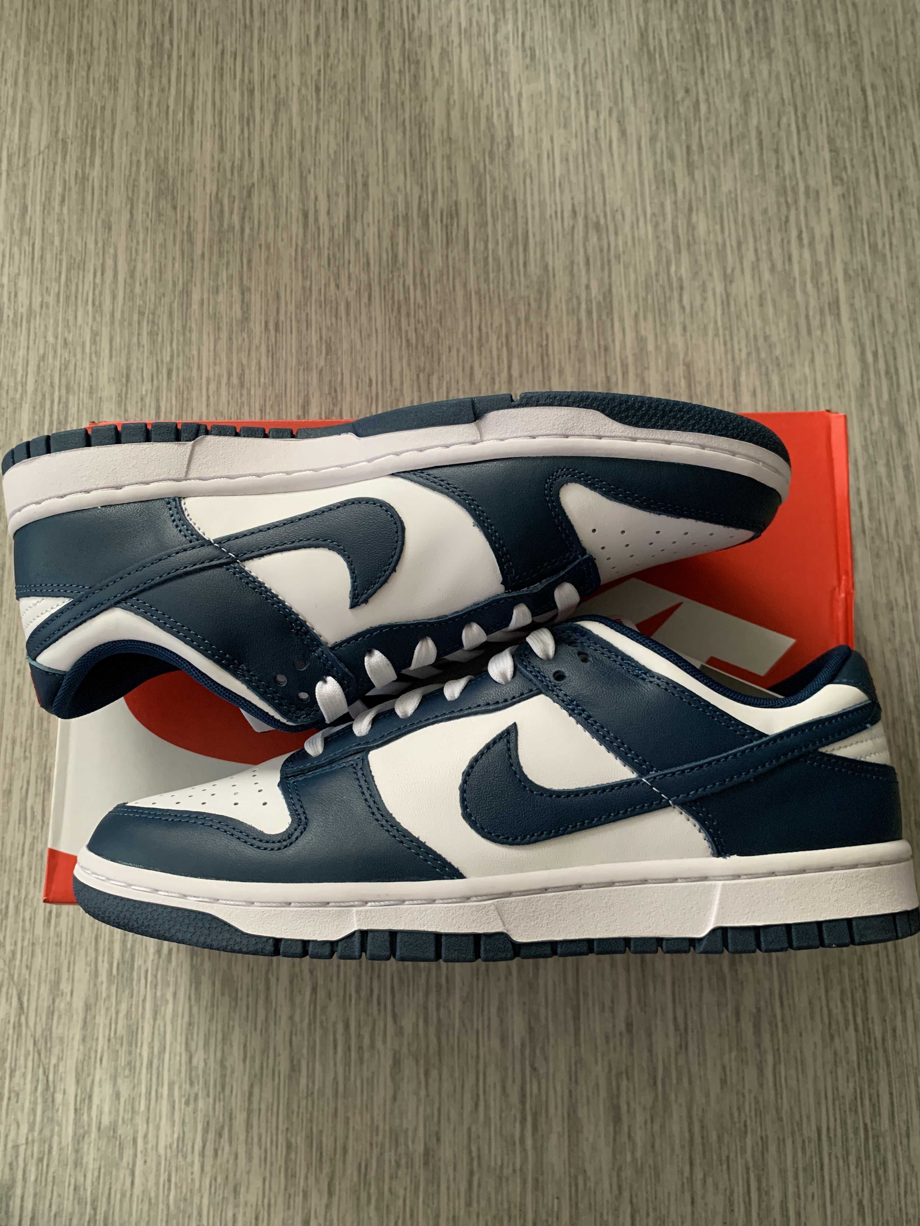 Nike Dunk Low "Valerian Blue"