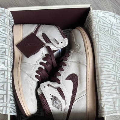 A Ma Maniere × Nike Air Jordan 1 Retro High OG "Sail and Burgundy"