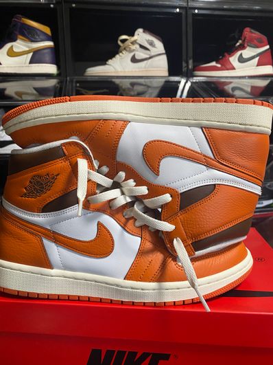 Nike Women's Air Jordan 1 High OG "Starfish"