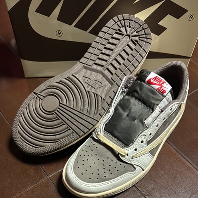Travis Scott × Nike Air Jordan 1 Low OG SP "Reverse Mocha/Sail and Ridgerock"