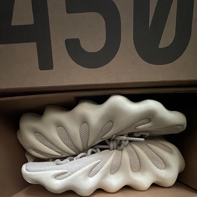 adidas YEEZY 450 "Cloud White"