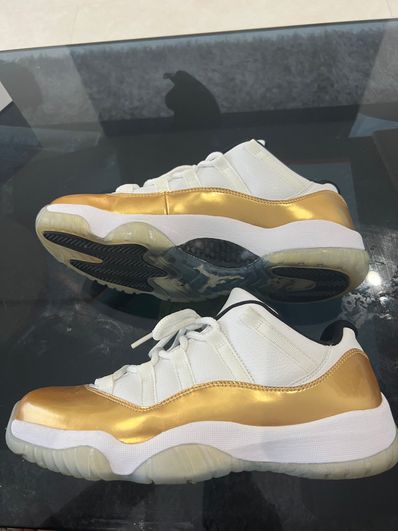 Air jordan 11 shop retro low closing ceremony