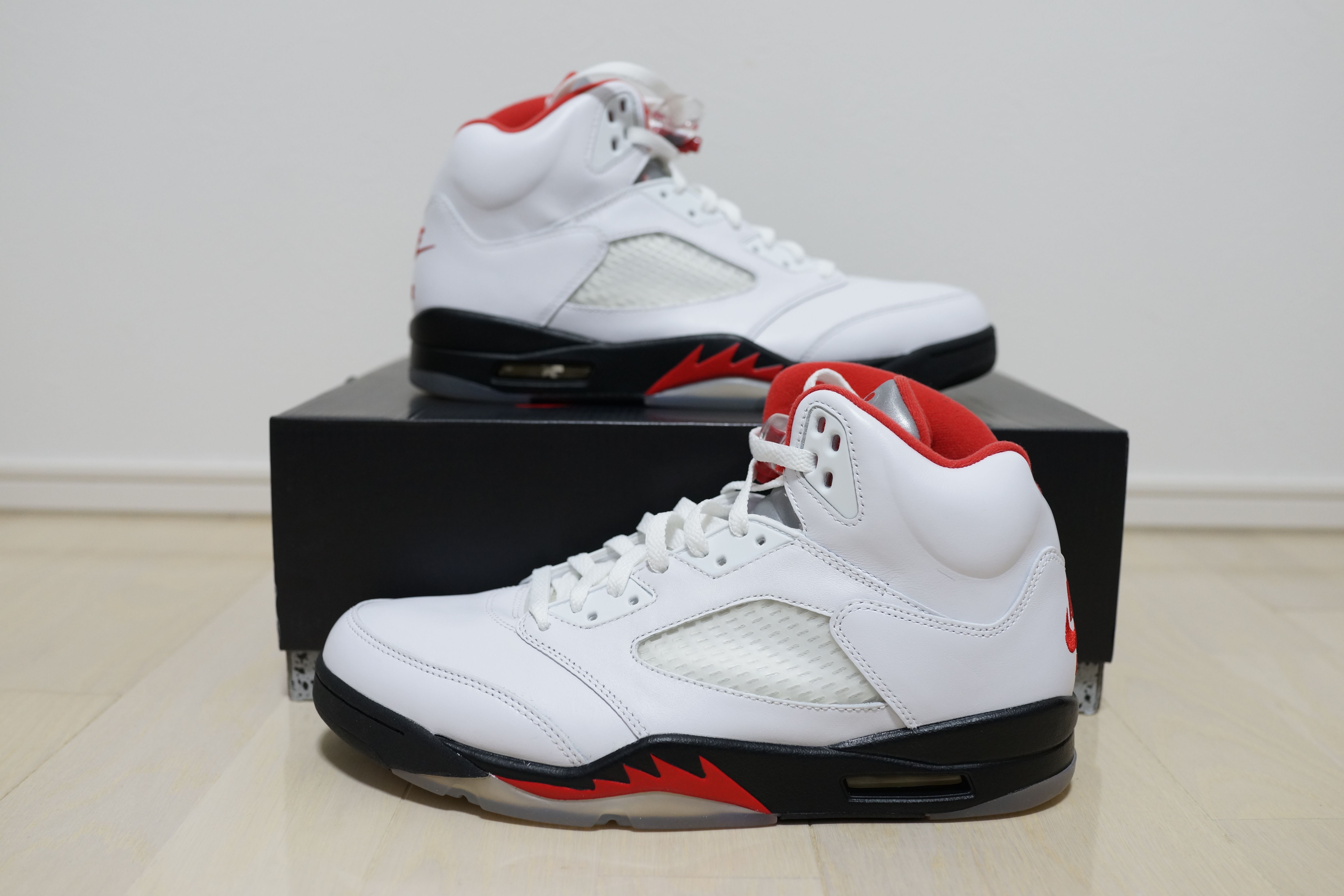 Nike Air Jordan 5 Retro "Fire Red" (2020)